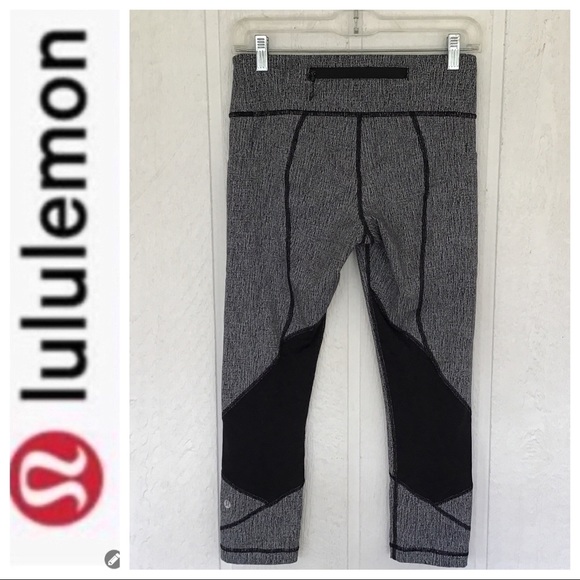 lululemon athletica Pants - LULULEMON 7/8 BLACK AND GRAY LEGGINGS SIZE 6